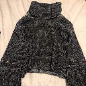 LF Zipper Elbow Turtleneck Sweater